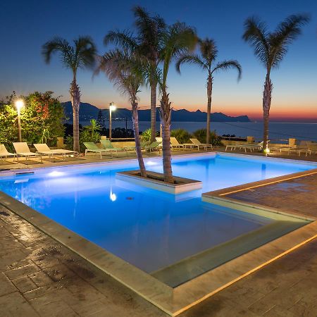 Petruso Resort Balestrate Bagian luar foto