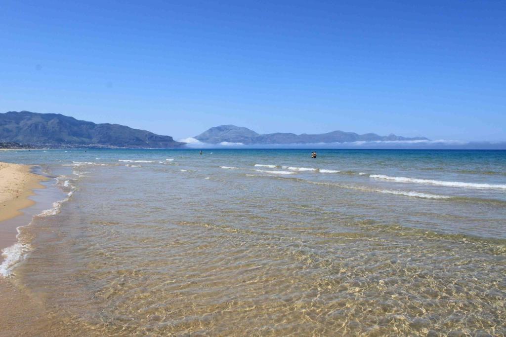 Petruso Resort Balestrate Bagian luar foto