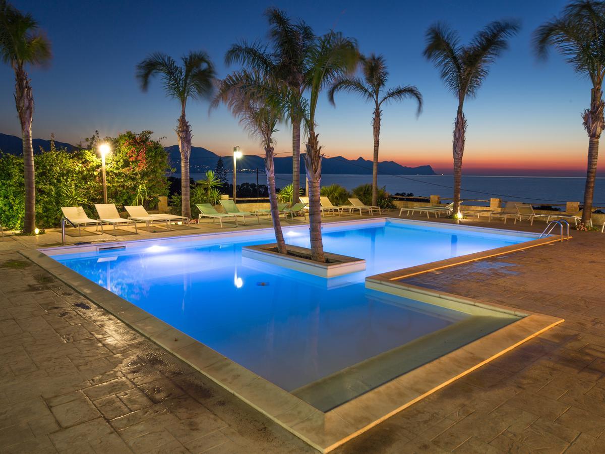 Petruso Resort Balestrate Bagian luar foto