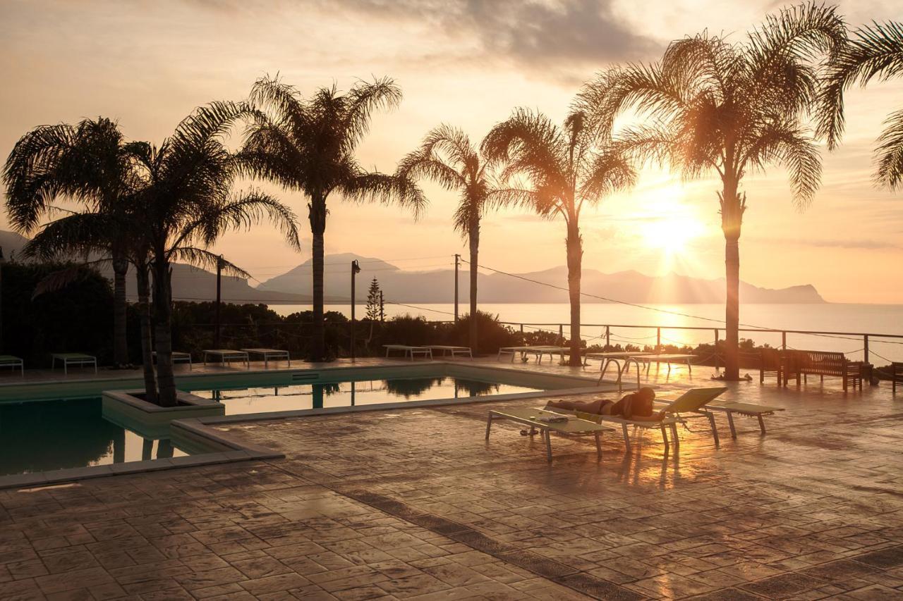 Petruso Resort Balestrate Bagian luar foto